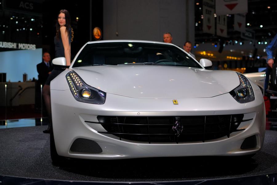  Ferrari FF 2011 года  (фото 113 из 195)